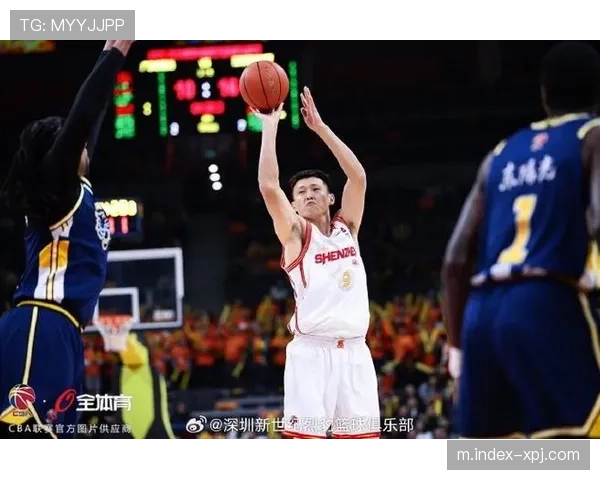 深圳篮板保护问题:被广东抢到多个关键前场篮板 深圳篮板保护问题:被广东抢到多个关键前场篮板
